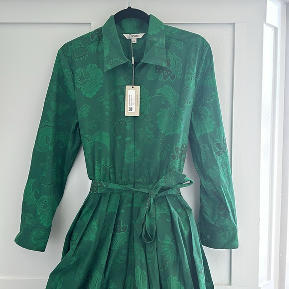 NEW WITH TAGS Tucker Allyson Dress - Emerald Legacy Lace - Picture 7 of 12